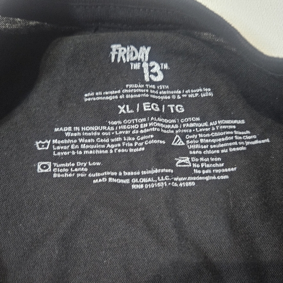 Friday The 13th T-shirt Mens XL Black Purple 80s Inspired Spooky Halloween Fall - Picture 3 of 6